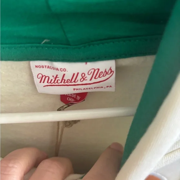 Mitchell and Ness NWT Celtics sweatshirt - Picture 3 of 4